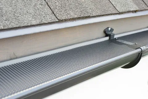 Need a Gutter Troubleshoot in West Columbia, SC? Who Can Help?